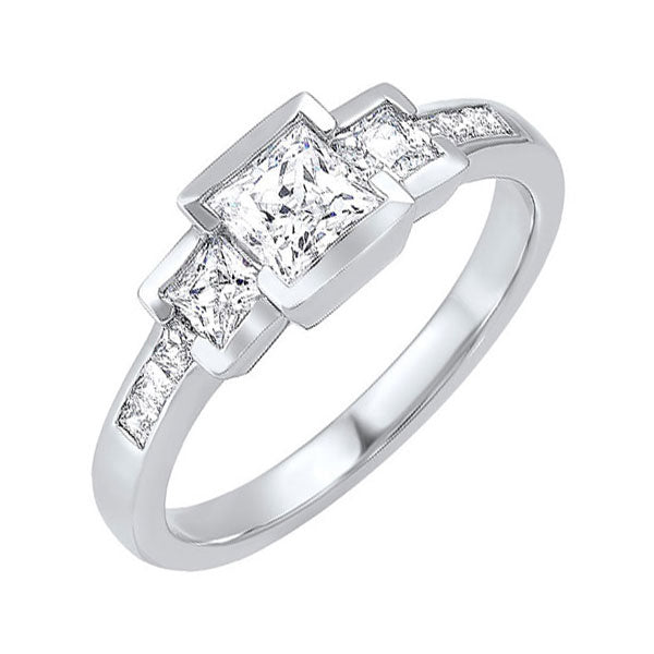 14Kt White Gold Diamond (2Ctw) Ring