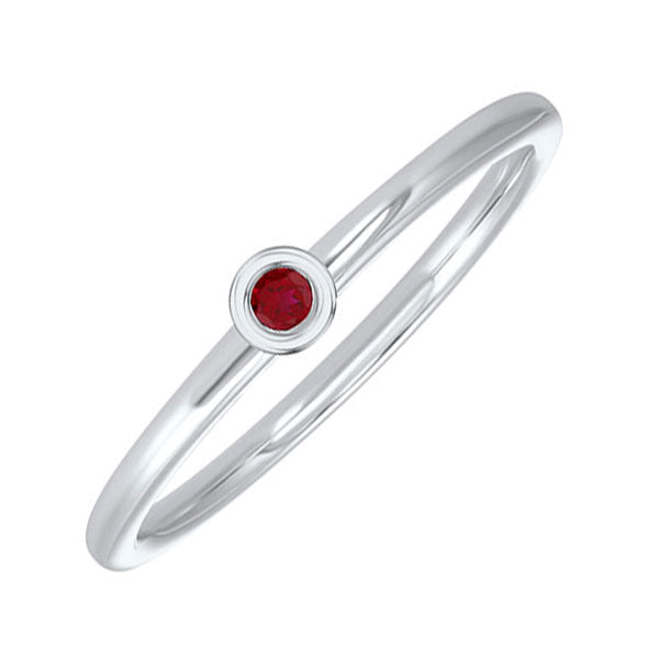 10Kt White Gold Garnet (1/20 Ctw) Ring